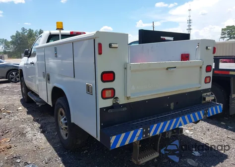2015 Chevrolet Silverado 2500Hd Wt z USA, uszkodzony, nr VIN 1GB0KUEGXFZ140170